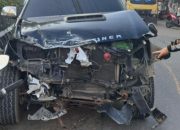 Laka Lantas di Km 18 Kijang: Fortuner Ditabrak Dua Trailer, Kerugian Capai Rp10 Juta