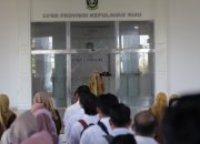 Gantikan Martin L Maromon, Ika Hasillah Pimpin Sekretariat DPRD Kepri