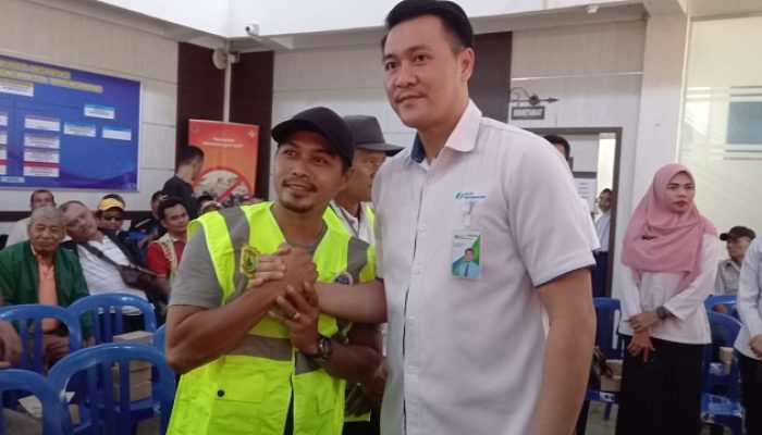 Juru Parkir di Tanjungpinang Kini Dapat Jaminan Sosial dari BPJS Ketenagakerjaan