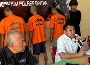 Sakit Hati Tak Disapa, Warga Bintan Hantam Wajah Teman Pakai Parang