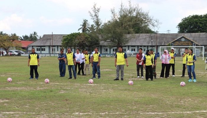 Bupati Cup 2025 Dimulai, 24 Tim Berlaga dan 52 UMKM Ramaikan Arena