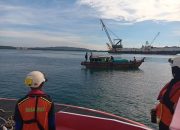Terombang-ambing 6 Jam di Laut, 10 Pemancing Selamat dari Kapal Hanyut