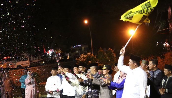 Roby Lepas 43 Kendaraan Hias, Meriahkan Pawai Takbir Idul Adha