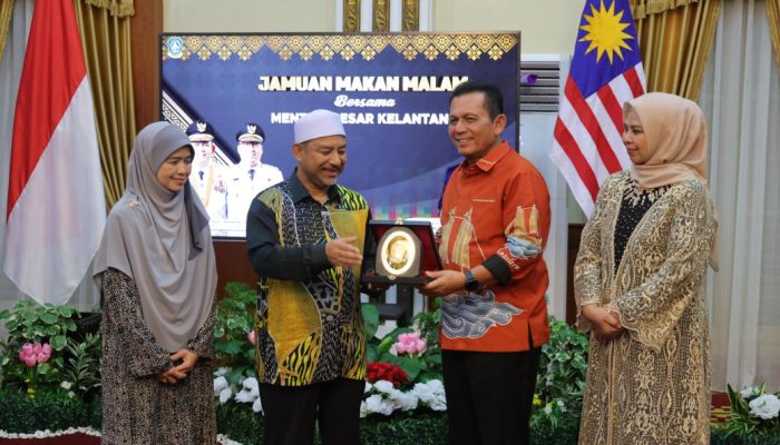 Ansar dan Menteri Besar Kelantan Pererat Hubungan Serumpun Melayu