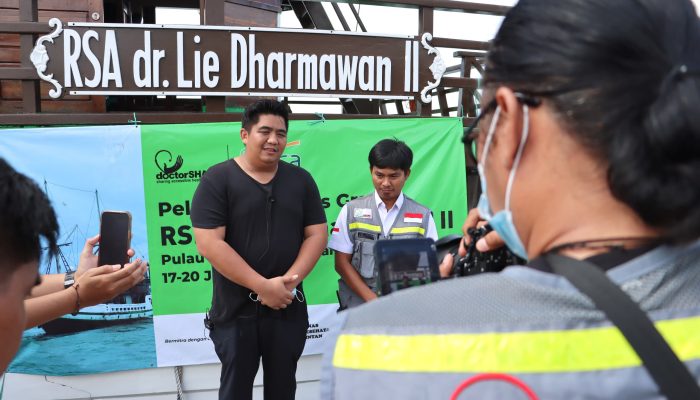 Kapal RS Apung dr. Lie Dharmawan II Layani Operasi Gratis di Tambelan, Roby Apresiasi
