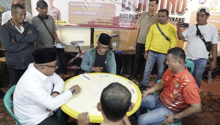 Lis Darmansyah Ikut Bertanding di Turnamen Domino Polresta Tanjungpinang