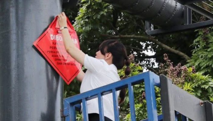 Li Claudia Turun Langsung Segel Reklame Ilegal