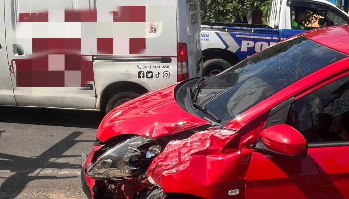 Brio, Avanza, dan Truk Elpiji Tabrakan Beruntun di Kijang Lama Tanjungpinang