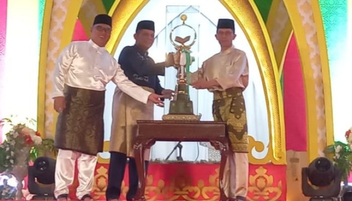 Batam Pertahankan Gelar Juara Umum di STQH XI Provinsi Kepri