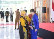 Sinta Ameng Resmi Dilantik sebagai Bunda PAUD Anambas Periode 2025–2030 oleh Dewi Ansar