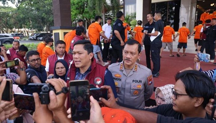 Dua Warga Singapura Terlibat Peredaran Vape Narkoba di Batam