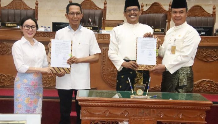 Jaga Akuntabilitas, DPRD-Pemko Batam Teken Pakta KUA-PPAS APBD 2026