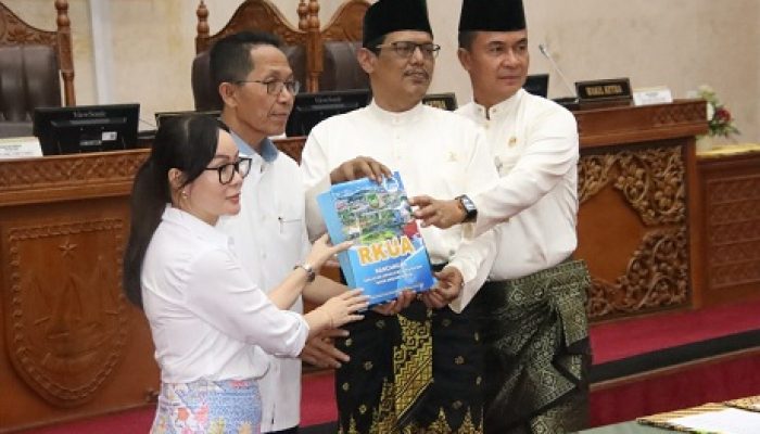 DPRD Terima KUA-PPAS 2026, Amsakar Beberkan Arah Pembangunan Batam