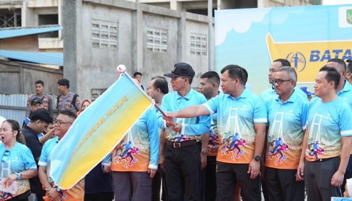 Kepala BP Batam Lepas Peserta Batam 10K 2025, Event Lari dengan 1215 Peserta Nasional dan Internasional