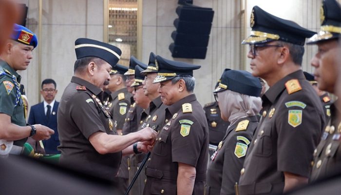 Kajati Kepri Resmi Berganti, Ini Pesan Khusus Jaksa Agung untuk Pejabat Baru