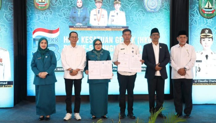 Peringatan HKG PKK Ke-53 di Batam, Ketua DPRD Dorong Ibu-Ibu untuk Berinovasi