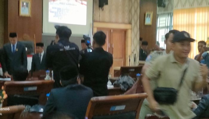 Liput Sidang Paripurna, Seorang Jurnalis Diduga Diusir Oknum Satpol PP Anambas