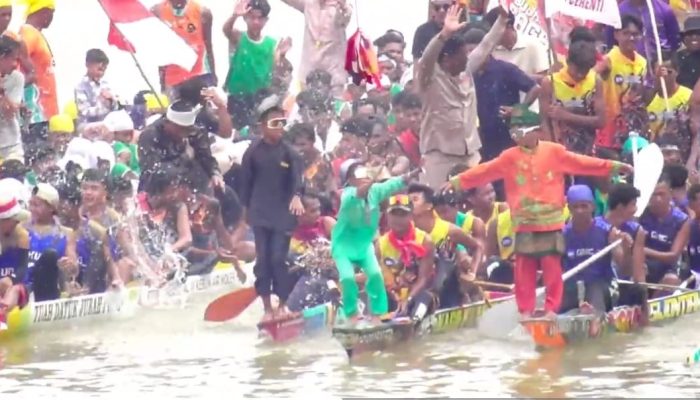 Dihadiri Wapres Gibran, Festival Pacu Jalur Riau Kian Mendunia