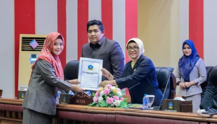 BPR Bintan Resmi Berubah Status, Bupati Roby: Strategis Perkuat PAD
