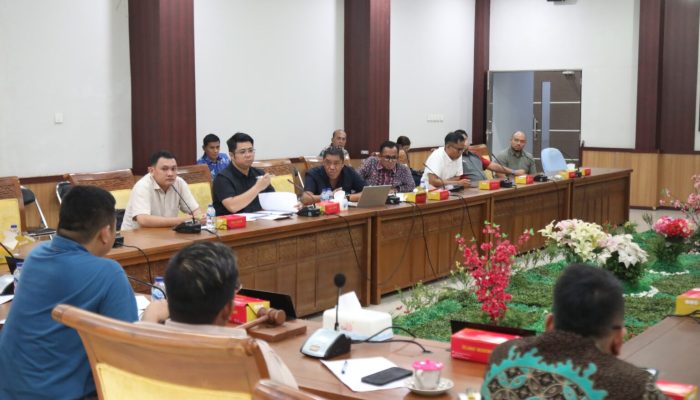 DPRD Batam Kawal Perlindungan Konsumen, Mediasi Dealer Mobil dan Warga