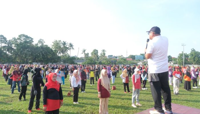 Wali Kota Lis Ikut Senam dan Lomba Rakyat Bersama ASN Pemko Tanjungpinang