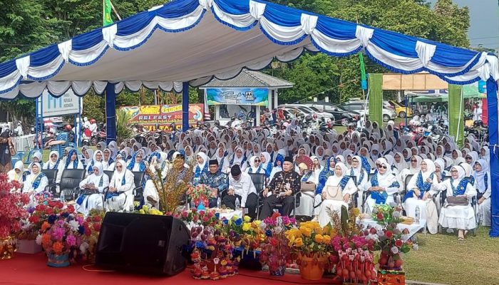 Gebyar Maulid Nabi Muhammad SAW di Tanjungpinang Semarak, Ribuan Bunga Telur Dibagikan