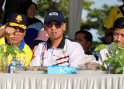 Pemkab Karimun dan KSOP Tanam Mangrove, Nelayan Terima Life Jacket di Coastal Area