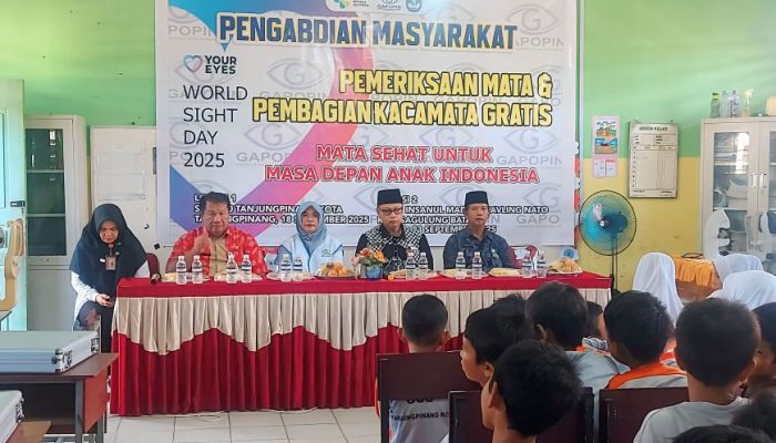 400 Siswa SD dan SMP di Tanjungpinang Dapat Pemeriksaan Mata dan Kacamata Gratis