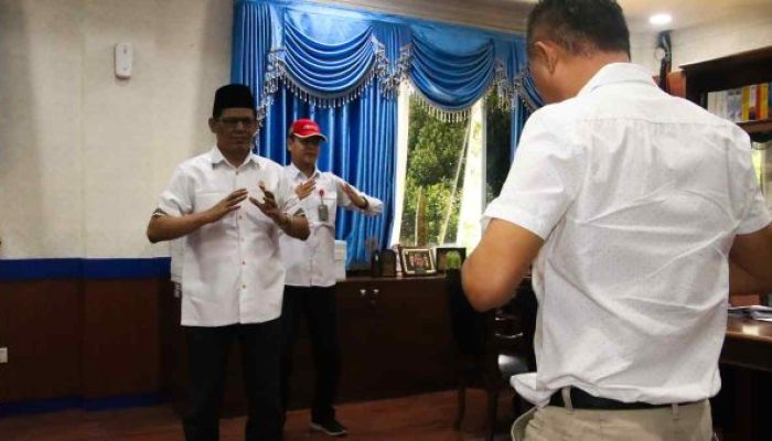 Ketua DPRD Batam Apresiasi Latihan Falun Dafa, Nilai Bermanfaat untuk Kesehatan Masyarakat
