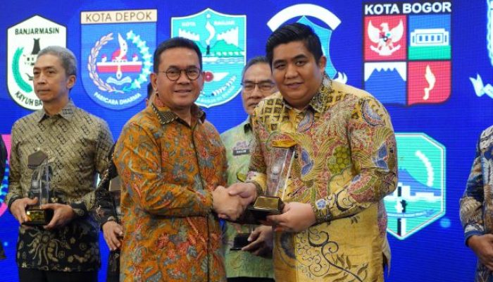 Roby Terima Penghargaan Nasional, Bintan Diakui sebagai Daerah Tertib Ukur