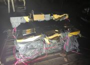 Berusaha Kabur, Speedboat Pembawa Rokok Ilegal Dihentikan di Tanjung Uncang