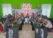 Dekatkan Diri ke Warga, Polsek Palmatak Gelar Jumat Curhat di Desa Matak