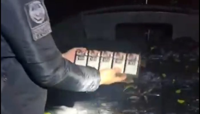 Ketakutan, Penyelundup Kabur Tinggalkan Kapal, Bea Cukai Temukan Ratusan Ribu Batang Rokok Ilegal