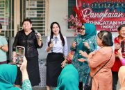 Dua Panti Jompo Disambangi, Li Claudia dan Erlita Bawa Senyum Hari Ibu untuk Para Lansia