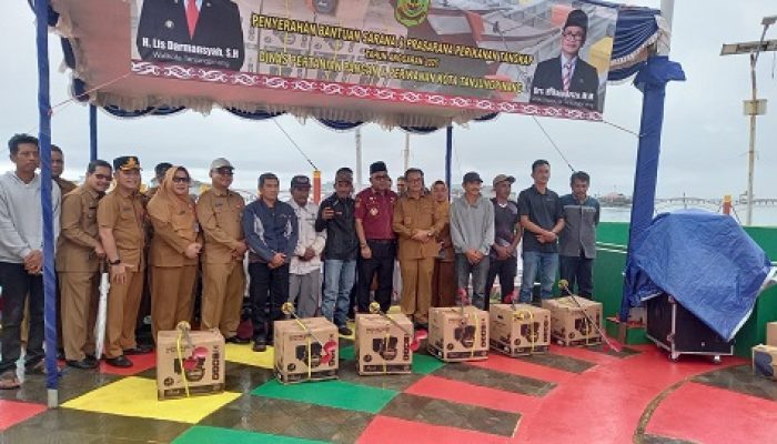 DP3 Tanjungpinang Salurkan Ribuan Bantuan untuk Petani, Nelayan, dan Peternak