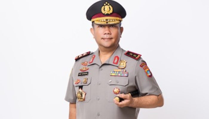 Kapolda Kepri Raih Satyalancana Wira Karya dari Presiden Prabowo 