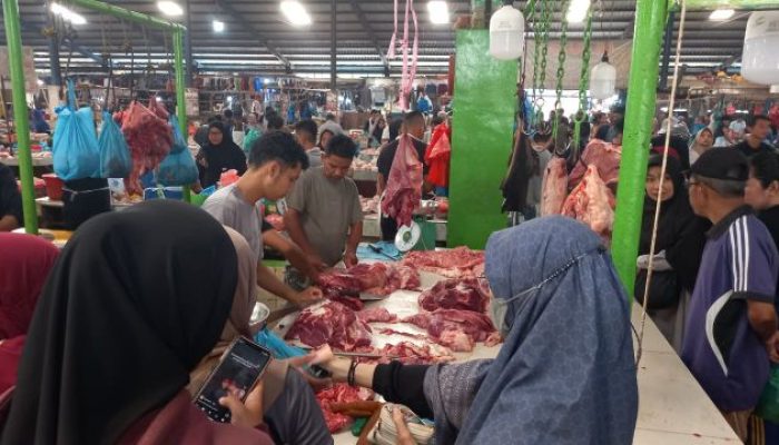 Harga Daging Sapi Tembus Rp170 Ribu, Pemko Siap Operasi Pasar