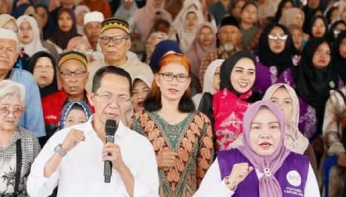 Pemko Batam Salurkan Bansos untuk 4.000 Lansia