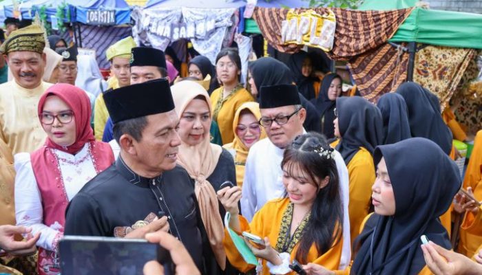 Ansar: Pendidikan Harus Memanusiakan Manusia dan Menjangkau Semua Kalangan