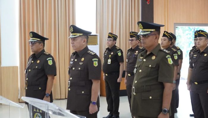 Deretan Nama Baru di Kejati Kepri: Charles Hutabarat hingga Vendrio Arthalesa Resmi Dilantik