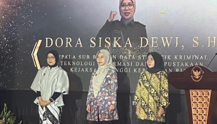 Dora Siska Dewi Harumkan Nama Kejati Kepri di Anugerah Komisi Kejaksaan