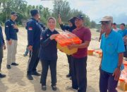 Wakajati Diah Yuliastuti Temui Nelayan Natuna, Salurkan Bantuan dan Tampung Aspirasi