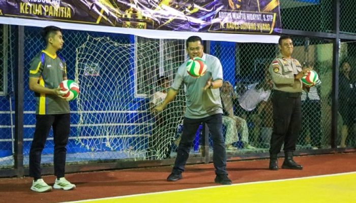 Ronny Kartika Buka Gunung Kijang Cup III, Turnamen Voli Jadi Ajang Cari Atlet Bintan