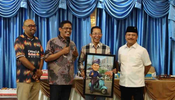 Genap 58 Tahun, Amsakar Terima Doa dan Dukungan Pimpinan DPRD Batam