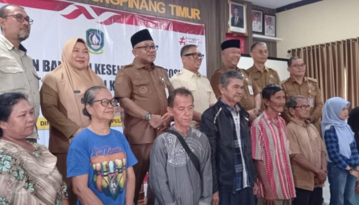Nyanyang Gandeng Dinsos Kepri Salurkan Bantuan Sosial, Lis Darmansyah Sambut Baik Program Pemprov