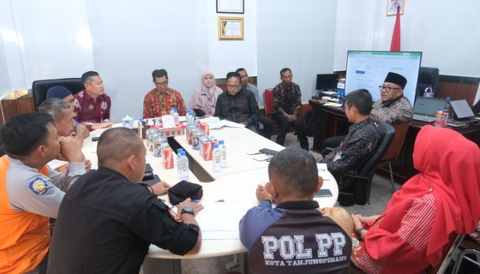 Pemko Hentikan Pengurugan Ilegal di Kampung Melayu