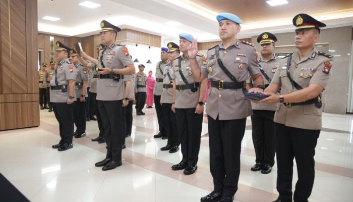 Sertijab Polda Kepri: Yimmy, Eddwi, Dedy hingga Dua Kapolres Berganti Posisi