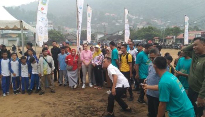 Gasing dan Batu Dokong Diperkenalkan kepada Pelajar lewat Festival di Anambas 