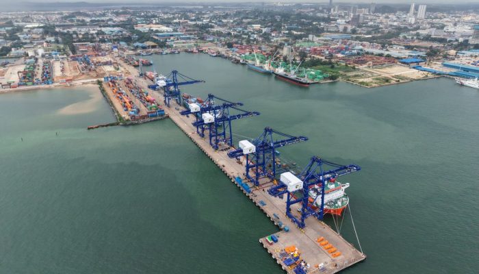 General Cargo Batu Ampar Tembus 102 Persen Target, Kinerja Pelabuhan Batam Menguat