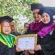 Bukan Hanya Anak Muda, 37 Lansia Bintan Ikuti Prosesi Wisuda